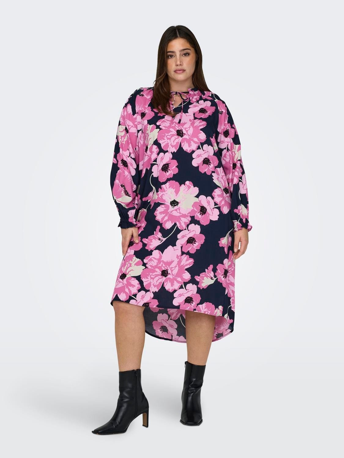 on__4429089__frontfull Only Carmakoma Suknelė - Image 1