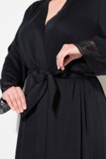 juodas moteriskas chalatas kimono